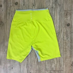 BNWOT WILO Bikers Shorts (Medium)
